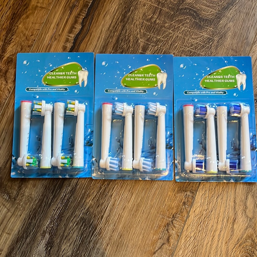 Oral B toothbrush replacement heads